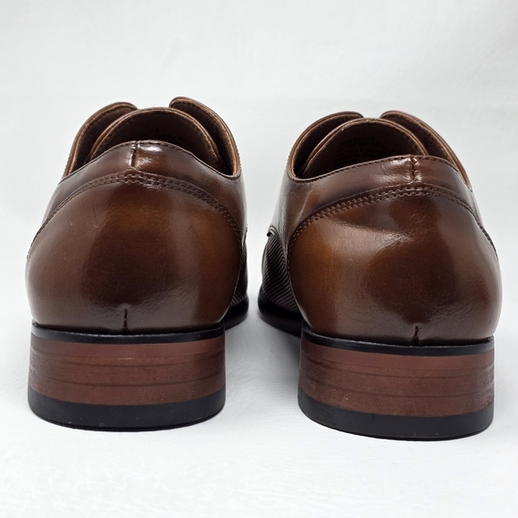 Guess Men's Shelly Cap Toe Oxford Dress Shoes Lace-Up Size 7.5 Brown New